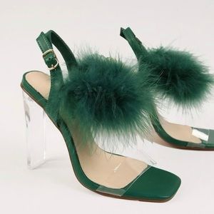 Square toe Barely There Clear Strap